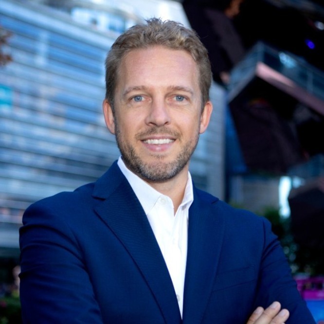 Gregory Daco